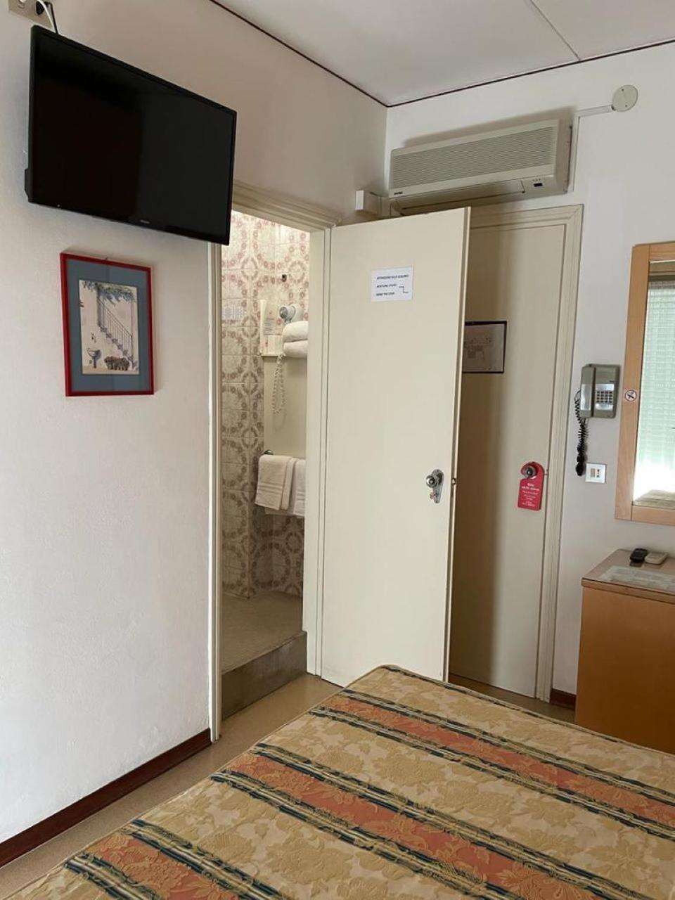 Hotel Stiefel Lignano Sabbiadoro Extérieur photo