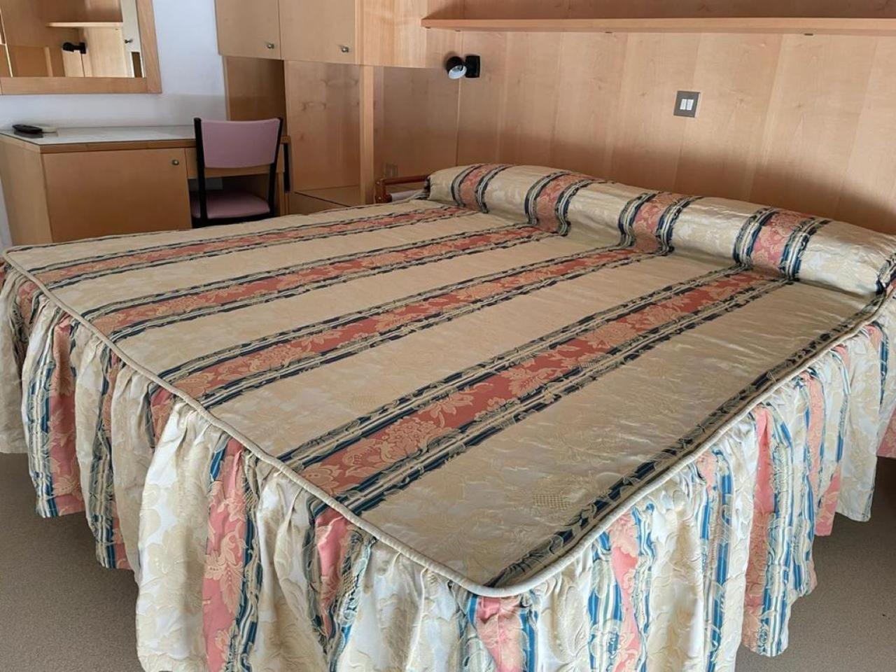Hotel Stiefel Lignano Sabbiadoro Chambre photo