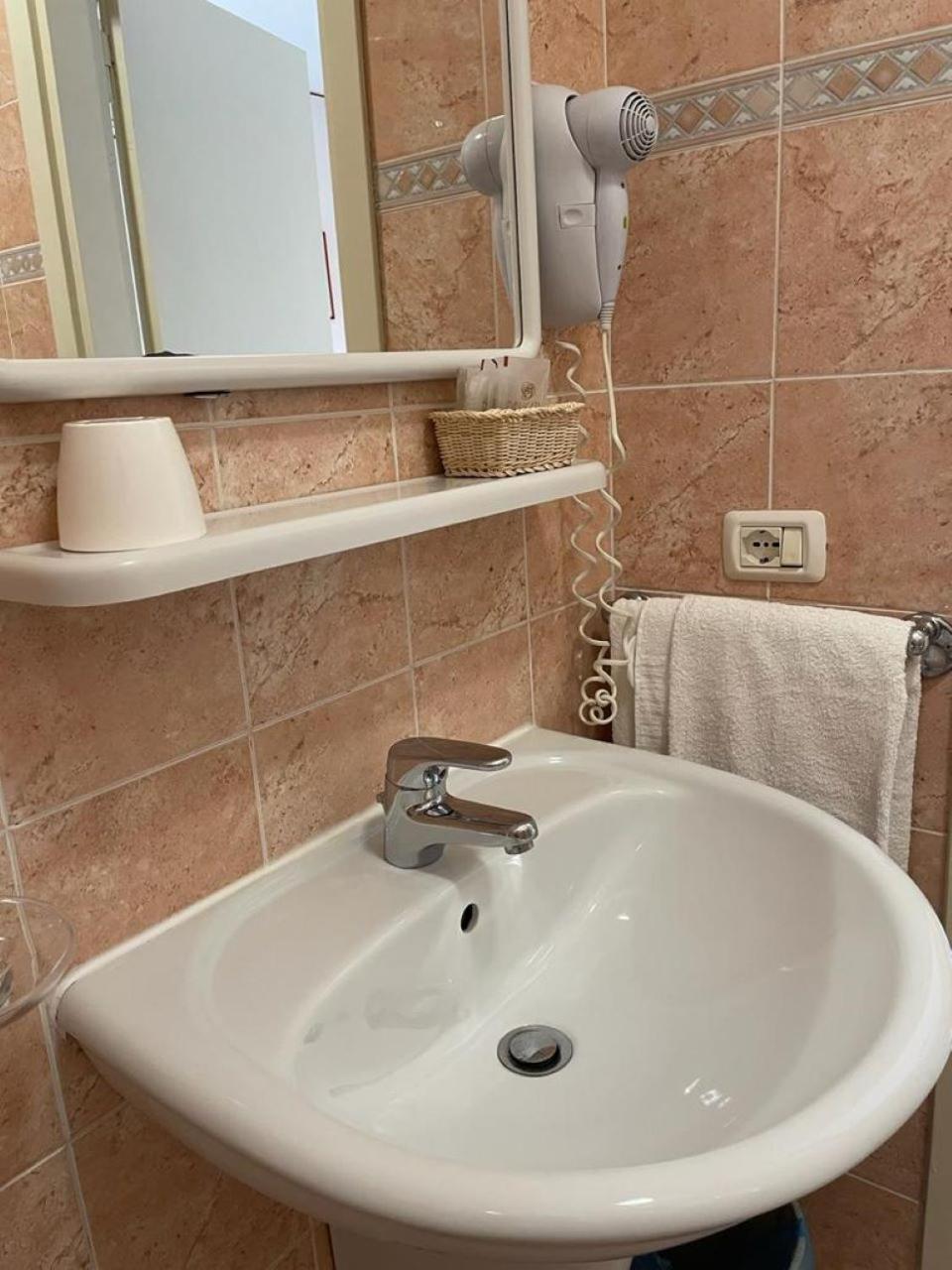 Hotel Stiefel Lignano Sabbiadoro Chambre photo