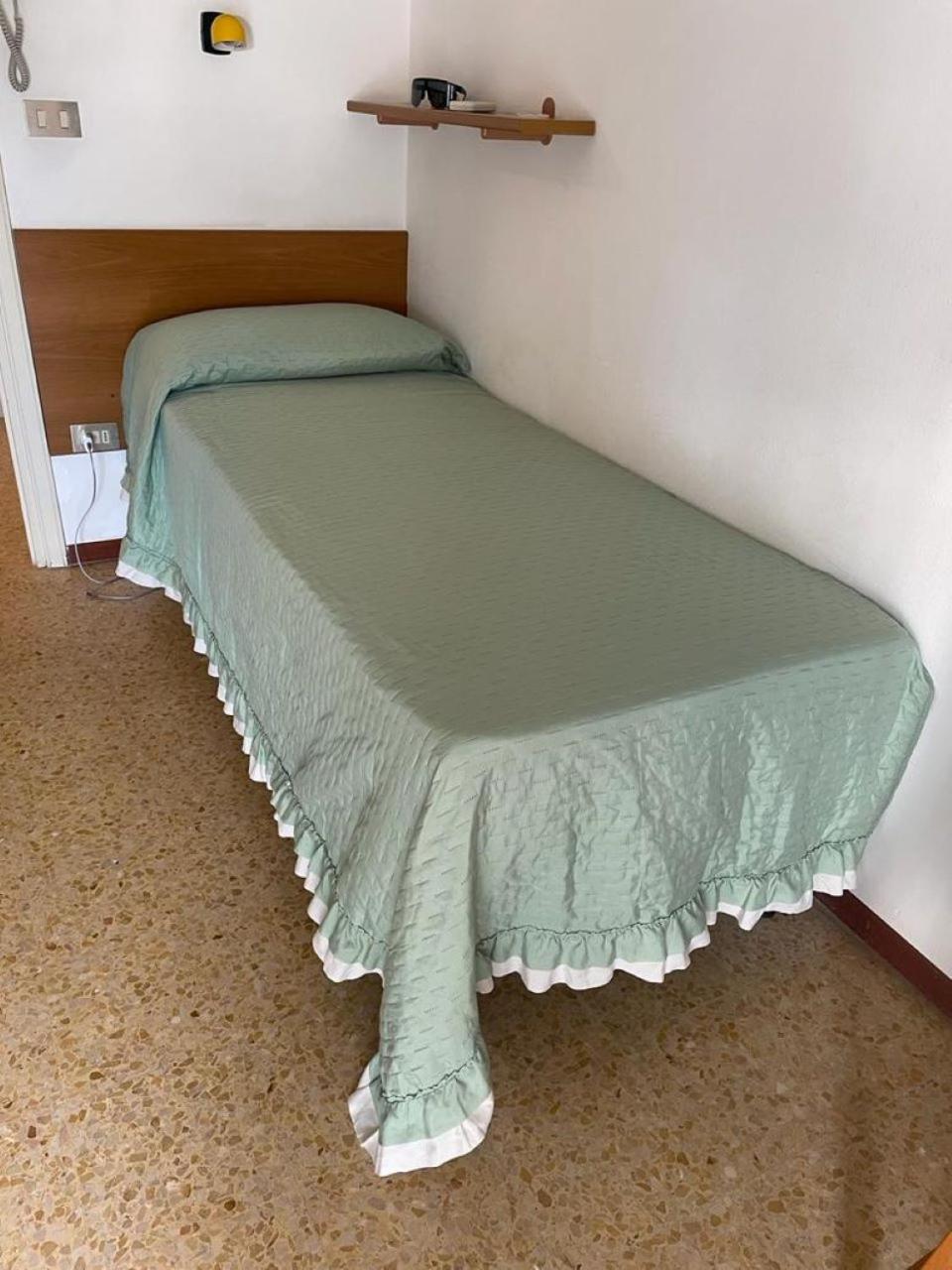 Hotel Stiefel Lignano Sabbiadoro Chambre photo